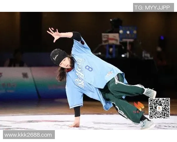 杭州街舞队中路突破战术解析与实战应用探讨